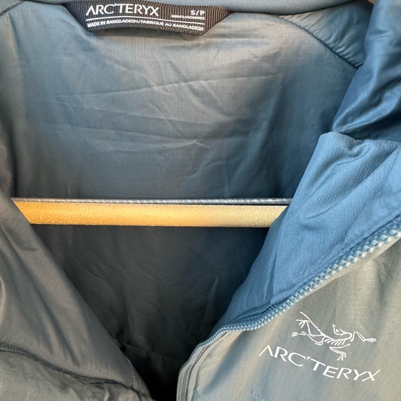 Arc'teryx Teal Atom AR Hoody - Picture 5 of 6